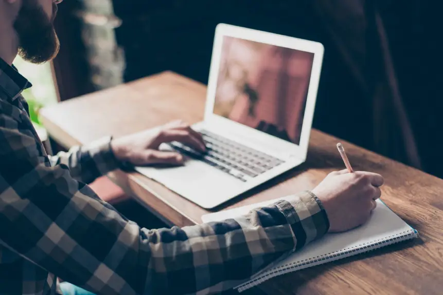 Eaton partner making use of online resources
